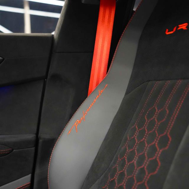 car-item1