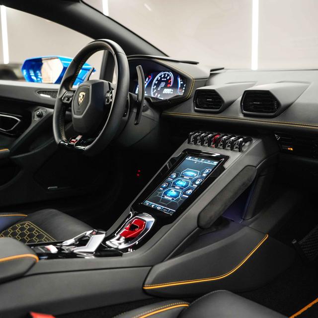 car-item1